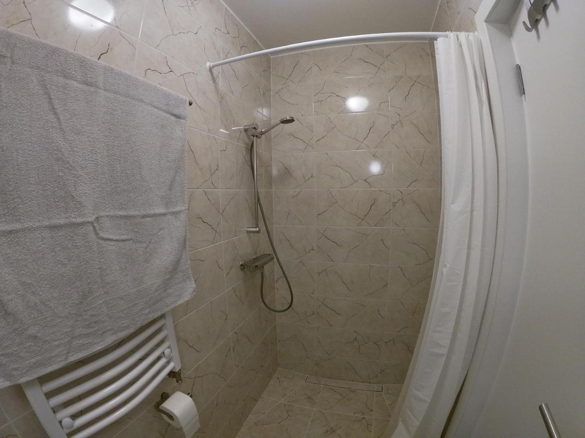Lapegle Hotel Aluksne Luaran gambar